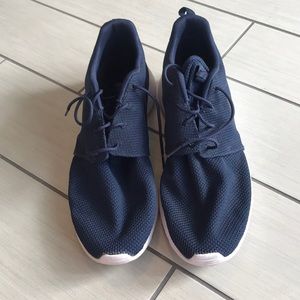 Mens Navy Nike Shoes